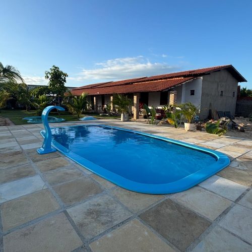 Casa e suítes para excursões de até 50 pessoas na Praia do Macapa